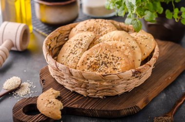 Kimyon ile ev yapımı kraker