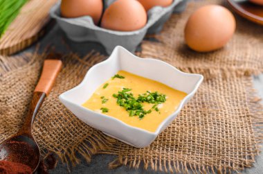 Hollandaise sos ürün fotoğraf