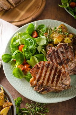 ızgara domuz pirzola