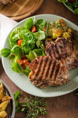 ızgara domuz pirzola