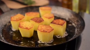 Patates fondan leziz yiyecek görüntüleri yapım