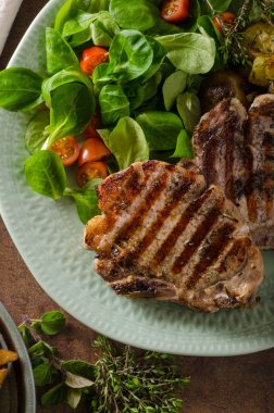 ızgara domuz pirzola