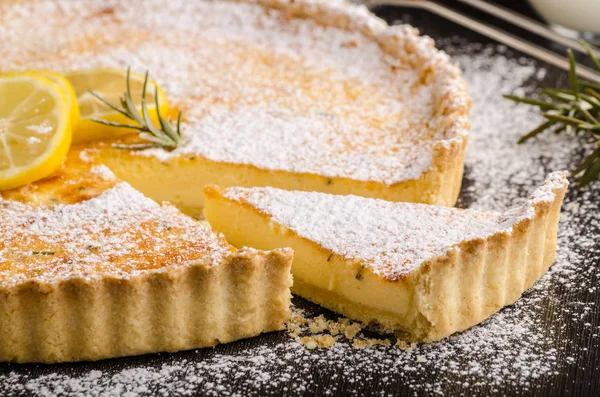 Lezzetli leamon tart