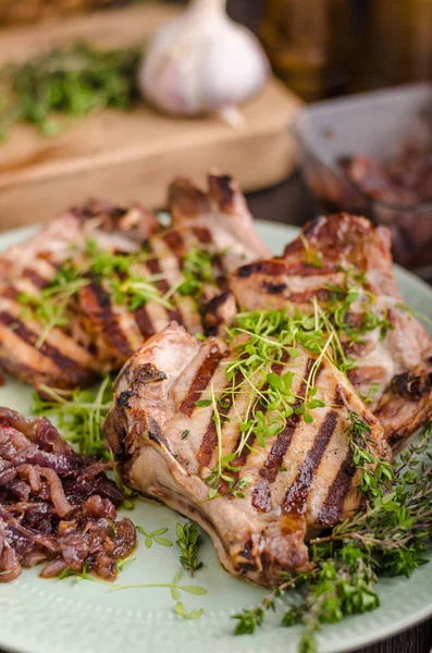 Grillade Fläskkotletter — Stockfoto