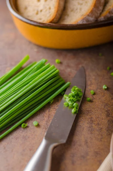 Uova strapazzate con erbe — Foto Stock