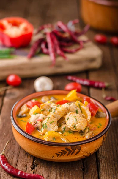 Kurczak curry warzywne delish żywności — Zdjęcie stockowe