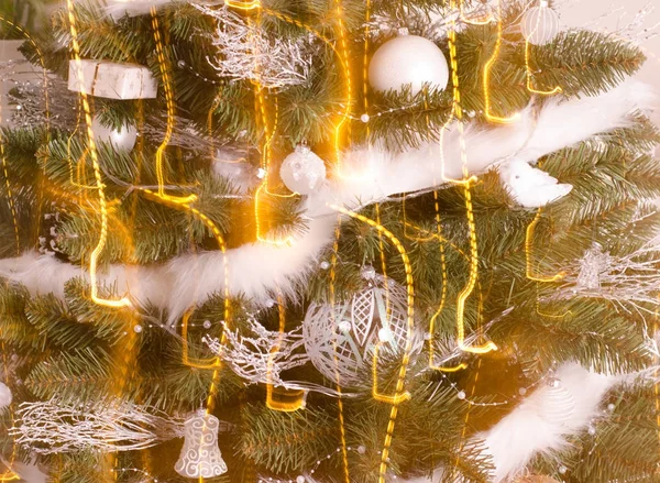 Árbol de Navidad tradicional —  Fotos de Stock