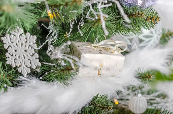 Árvore de Natal tradicional — Fotografia de Stock