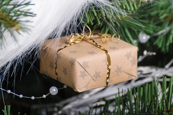 Árbol de Navidad tradicional —  Fotos de Stock