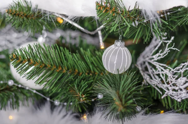 Traditionele kerstboom — Stockfoto