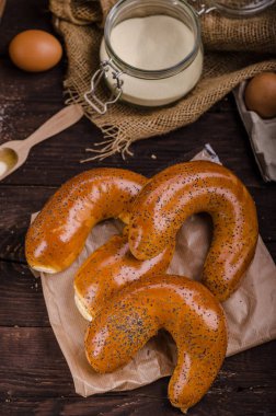 Haşhaş tohumu rulo pasta