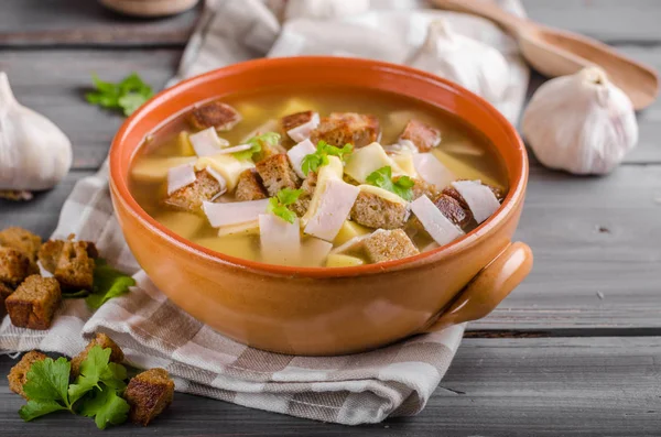 Garlic soup — Stock Photo, Image