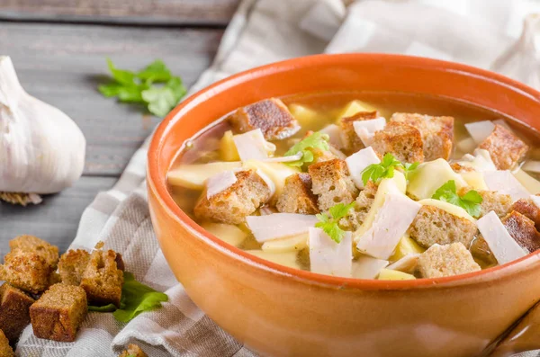 Garlic soup — Stock Photo, Image