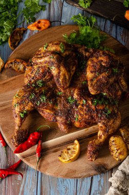 Izgara baharatlı tavuk
