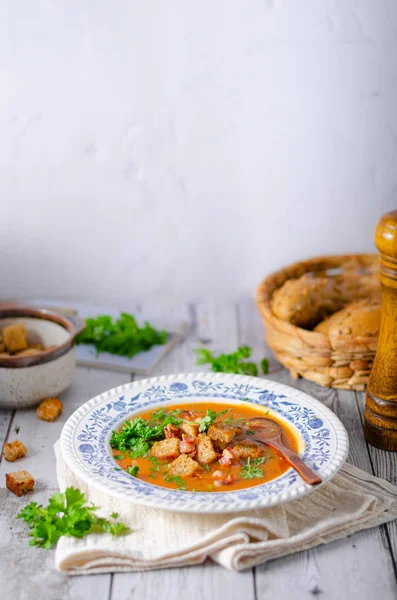 Deliziosa zuppa di gulasch — Foto Stock