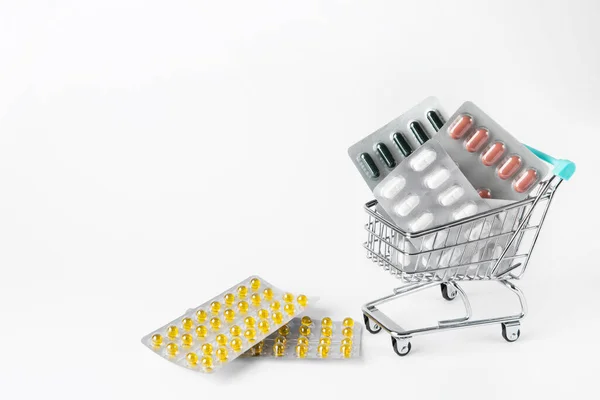 Carrito Compras Con Muchas Pastillas Medicinas Espacio Libre Para Texto — Foto de Stock