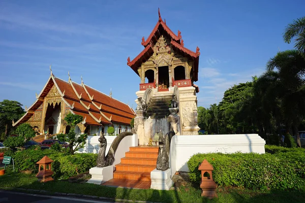 Tripitaka hall van Wat Phra Singh. Chiang mai, Thailand — Stockfoto