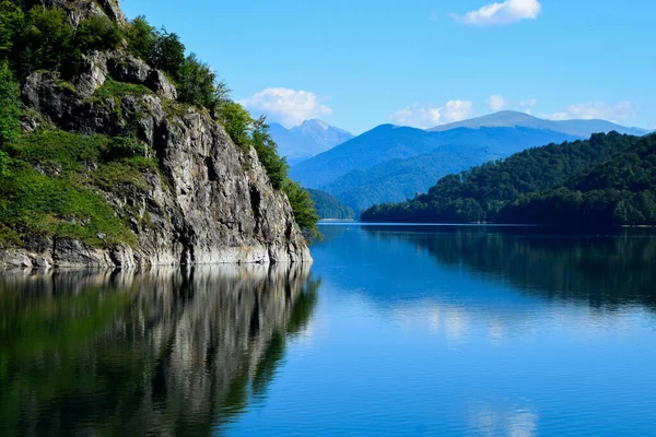 Vista Incrível Para Paisagem Das Montanhas Fagaras Lago Vidraru Construção — Fotografia de Stock