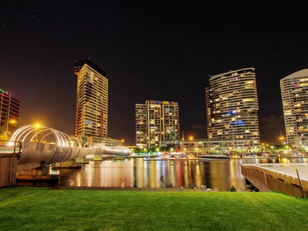 Docklands at night — Stock Photo, Image