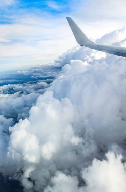 Bir bulut hava duvar