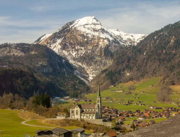 スイス村山のふもと — ストック写真