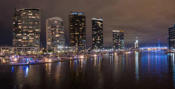Melbourne Dockland área por la noche — Foto de Stock