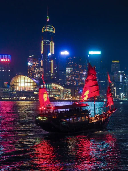 Hong Kong gece görüşü