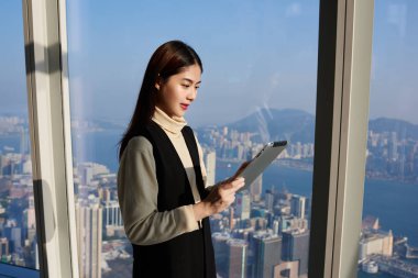 Japon kadın başarılı freelancer