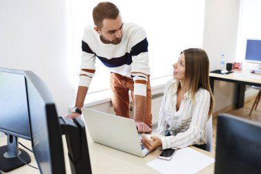 Erkek ve kadın serbest içeriği analiz 