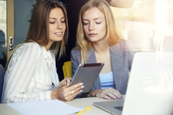 Beyin fırtınası erkek bu iş arkadaşları 