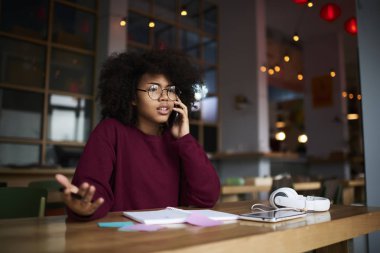 Telefon konuşmayı Blogger 