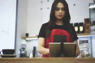 Kasiyer tablet sıralama yapma