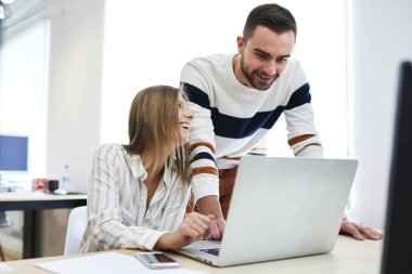 Ofiste internet kullanımı serbest  