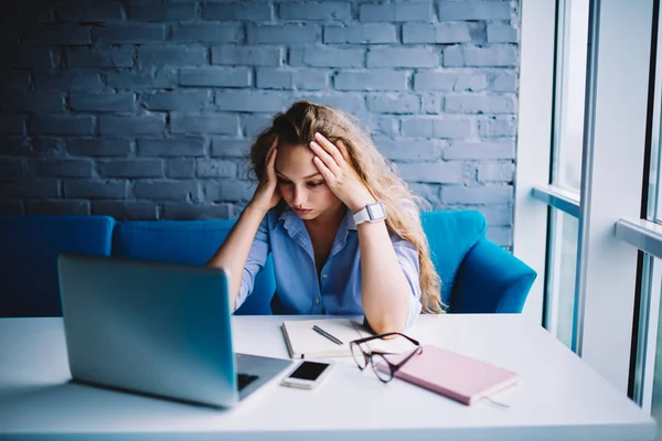 Tired Skilled Female Graphic Designer Deeply Thinking Creative Ideas While — Stock Photo, Image