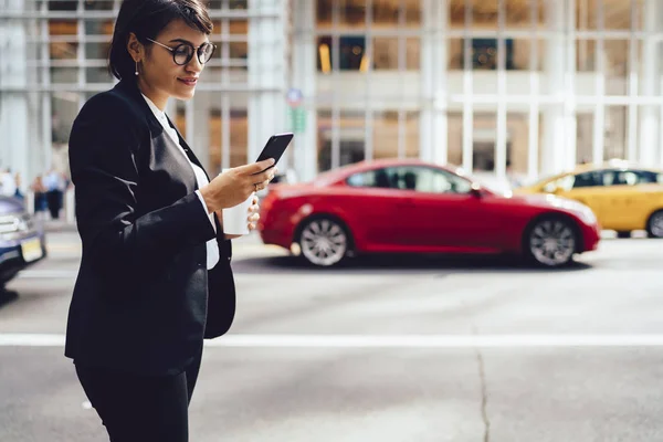 Prosperous Female Entrepreneur Elegant Suit Booking Cab Application Mobile Standing — Stock Photo, Image