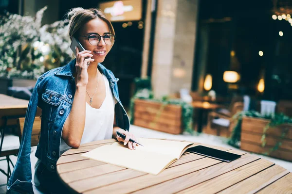 Positive Female Entrepreneur Stylish Eyeglasses Talking Friend Telephone Working Coffee — Stock Photo, Image