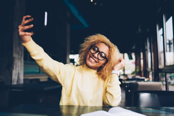 Smiling Female Hipster Trendy Eyeglasses Posing While Taking Picture Smartphone — Stock Photo, Image