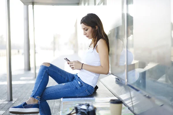 Concentrated Casually Dressed Female Sending Messages Communicating Online Social Networks — Stock Photo, Image
