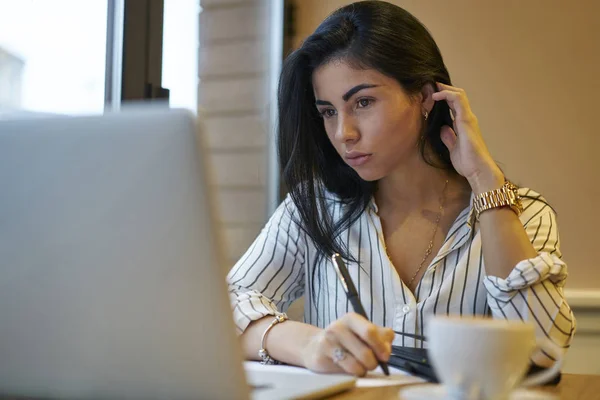 Pensive Attractive Female Owner Business Reading Financial News Network Laptop — Stock Photo, Image