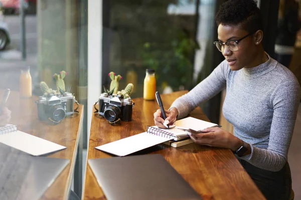 Professional Photographer Noting Information Diary Planning Photosession Pensif Time Job — Stock Photo, Image