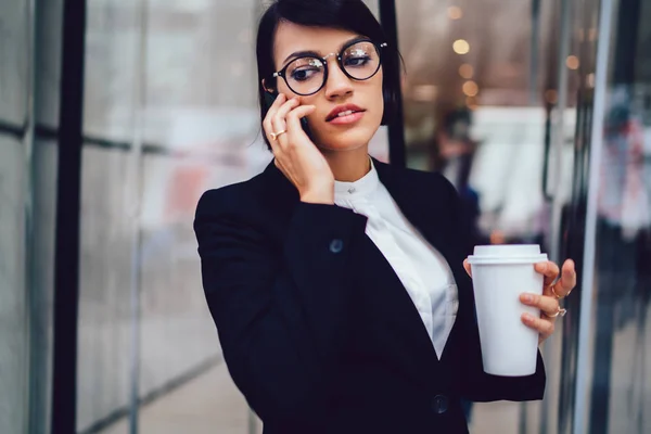 Serious Corporate Manager Talking Phone Coffee Break Outdoors Holding Takeaway — Stock Photo, Image