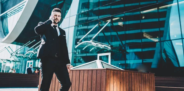 Serious Male Proud Ceo Formal Luxury Suit Walking Financial District — Stock Photo, Image