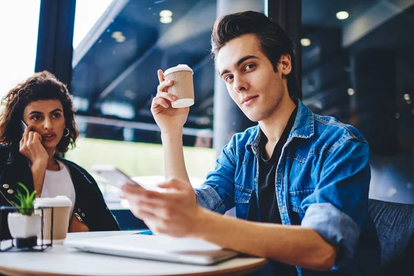 Portrait Handsome Young Man Holding Coffee Updating Profile App Smartphone — Stock Photo, Image