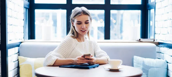 Attractive Hipster Girl Typing Text Search Information Online Blogging Networking — Stock Photo, Image