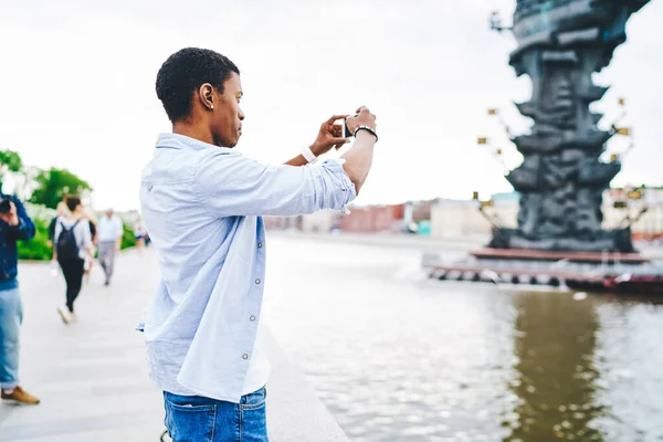 Side View African American Young Man Dressed Casual Wear Holding — Stock Photo, Image