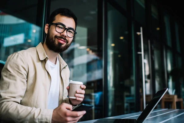 Portrait Smiling Bearded Millennial Guy Eyewear Vision Protection Using Gadgets — Stock Photo, Image