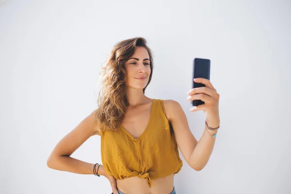 Smiling Stylish Beautiful Young Woman Casual Summer Wear Capturing Selfie — Stock Photo, Image