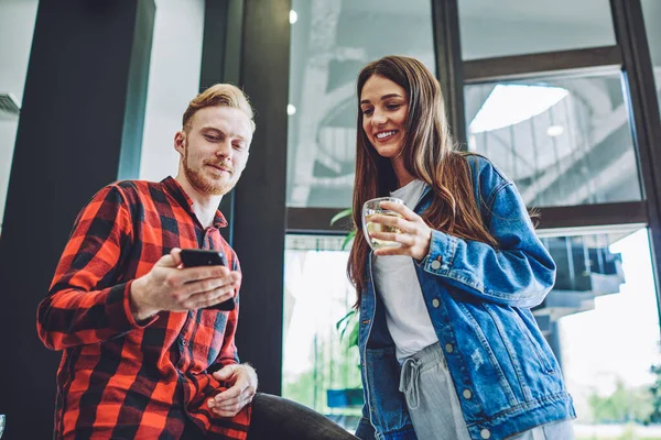 Prosperous Caucasian Male Female Friends Watching Funny Video Blog Content — Stock Photo, Image