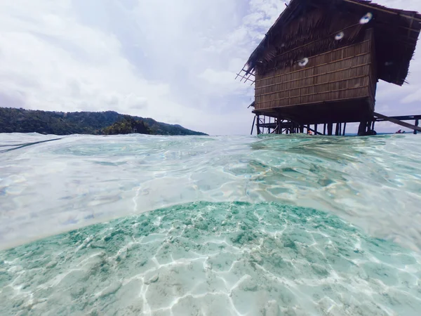 Vue Paysage Île Tropicale Avec Bungalow Pour Recréer Pendant Les — Photo