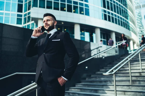 View Confident Man Standing Talking Smartphone Holding Hand Pocket Looking — Stock Photo, Image